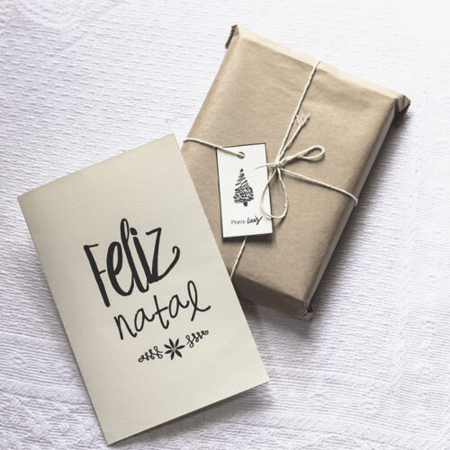 embalando presentes de natal