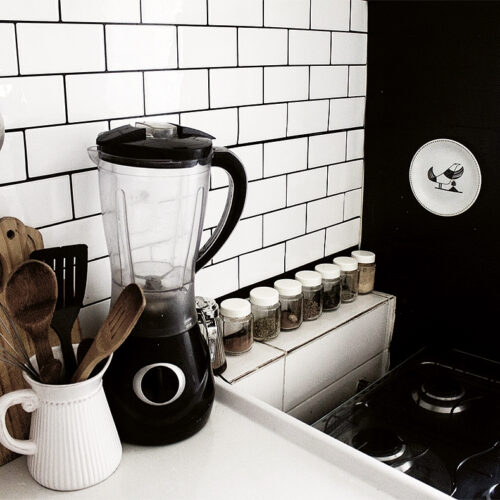 metro white pastilha resinada