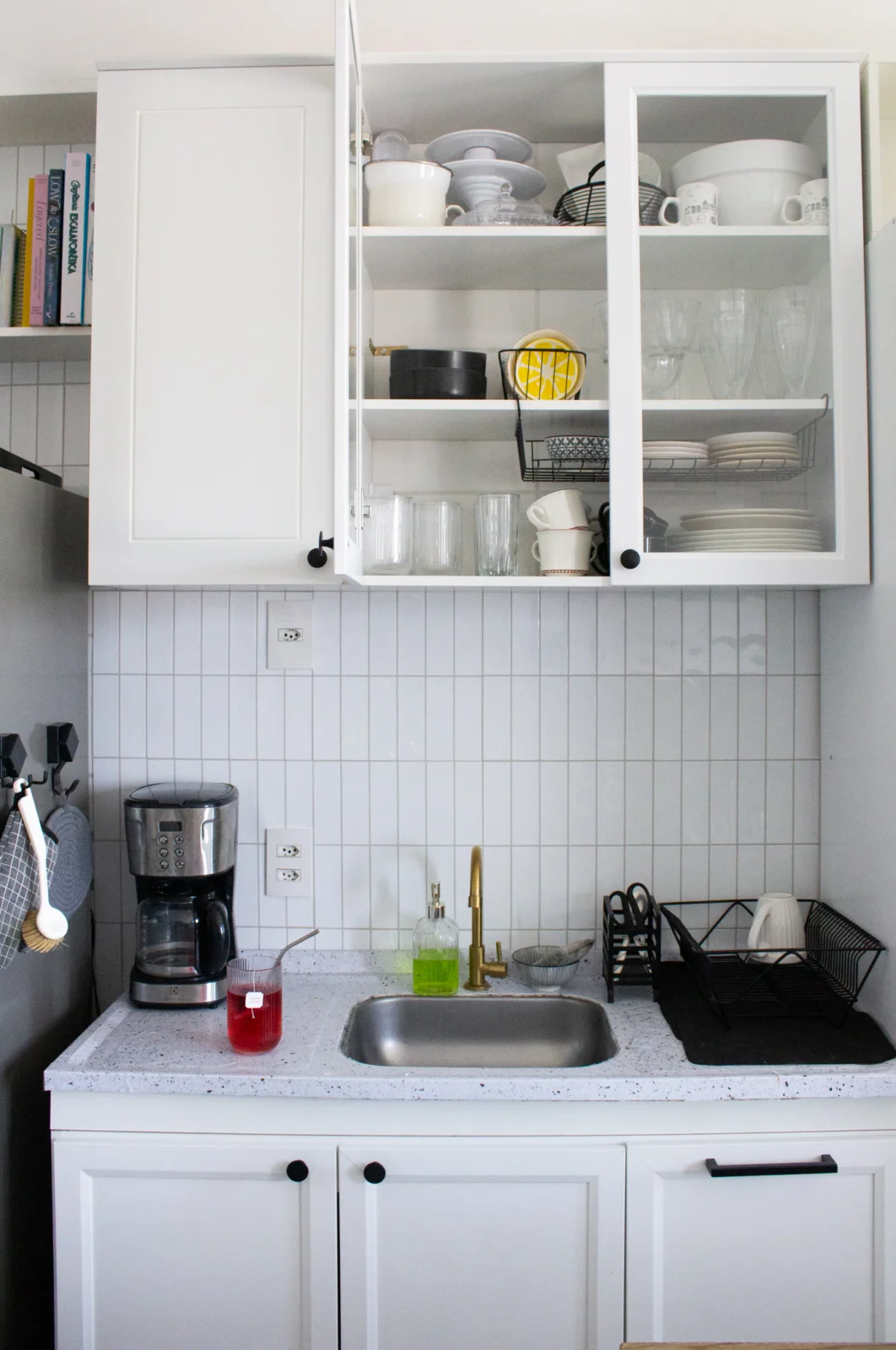 Uma decoração com cores vibrantes de verão