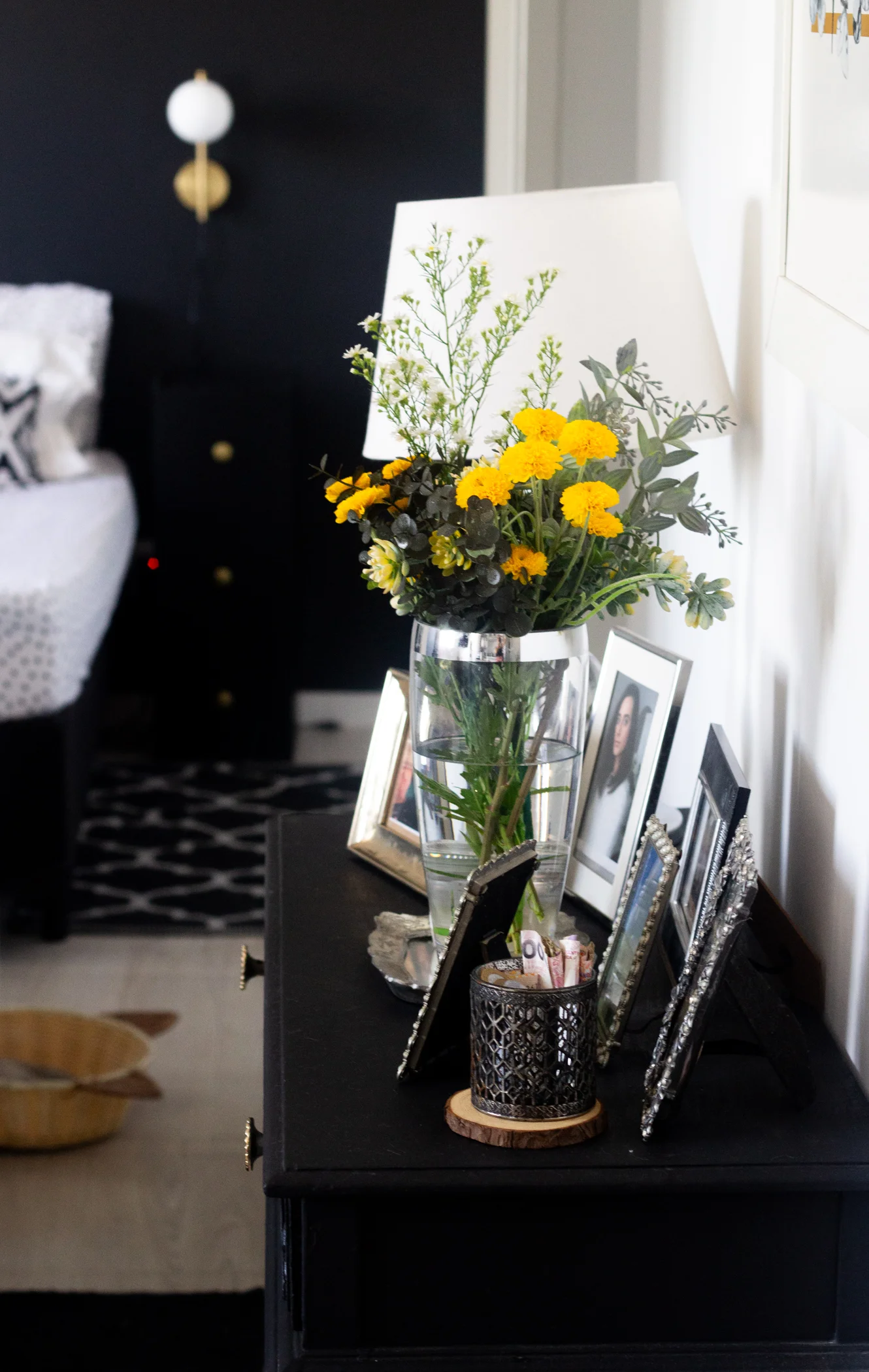 Uma decoração com cores vibrantes de verão