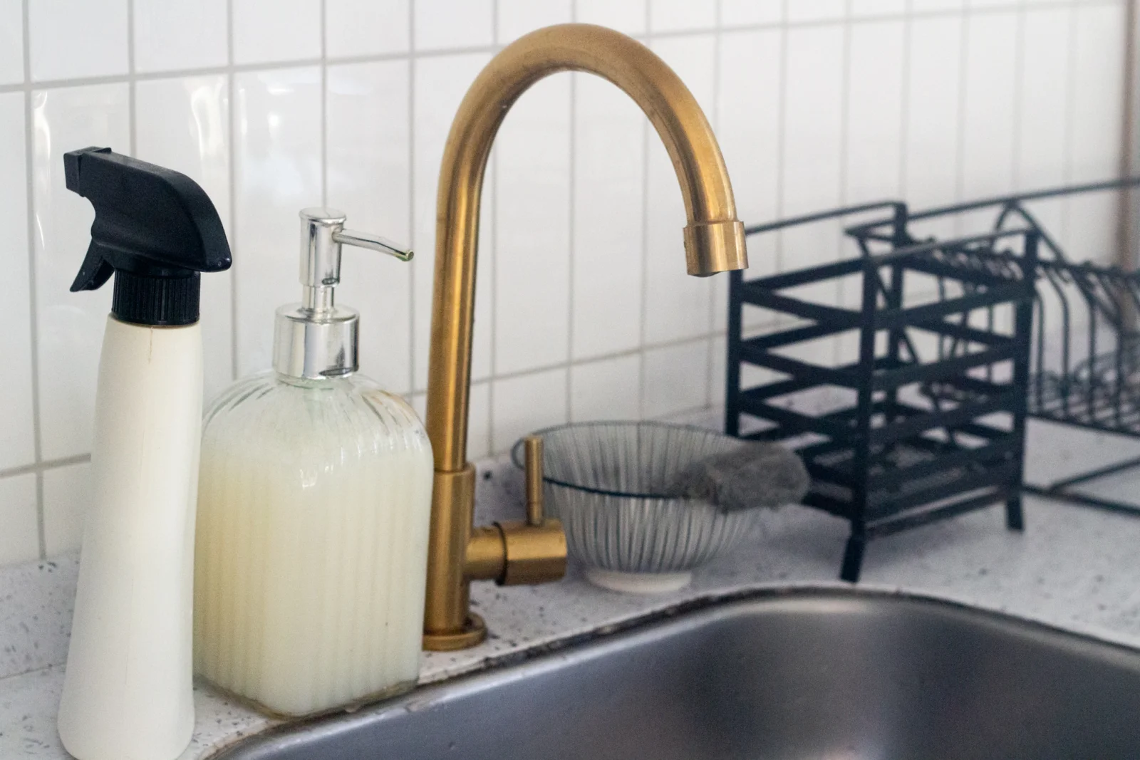 Uma nova cozinha charmosa em outro apê alugado