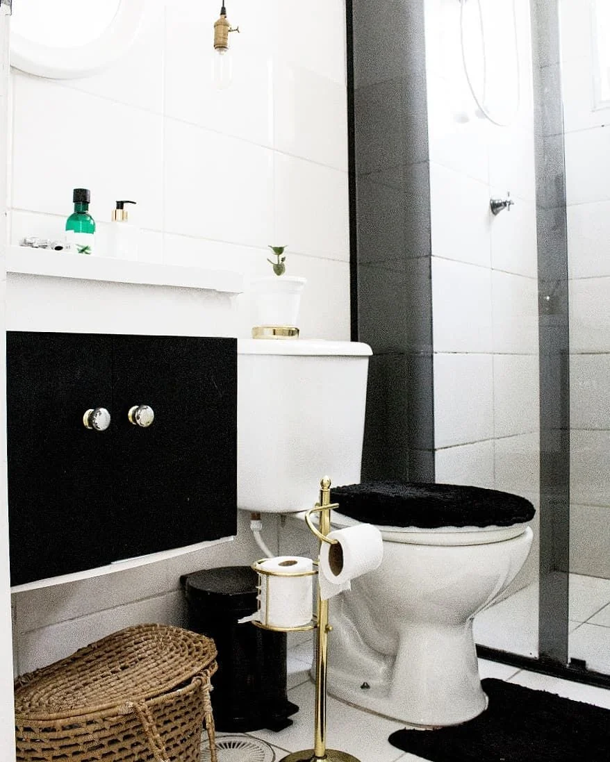 Trocando luminárias em apartamento alugado: minha experiência